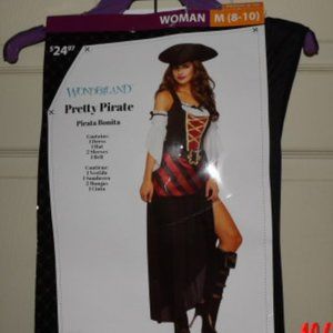 WonderLand Pretty Pirate costume